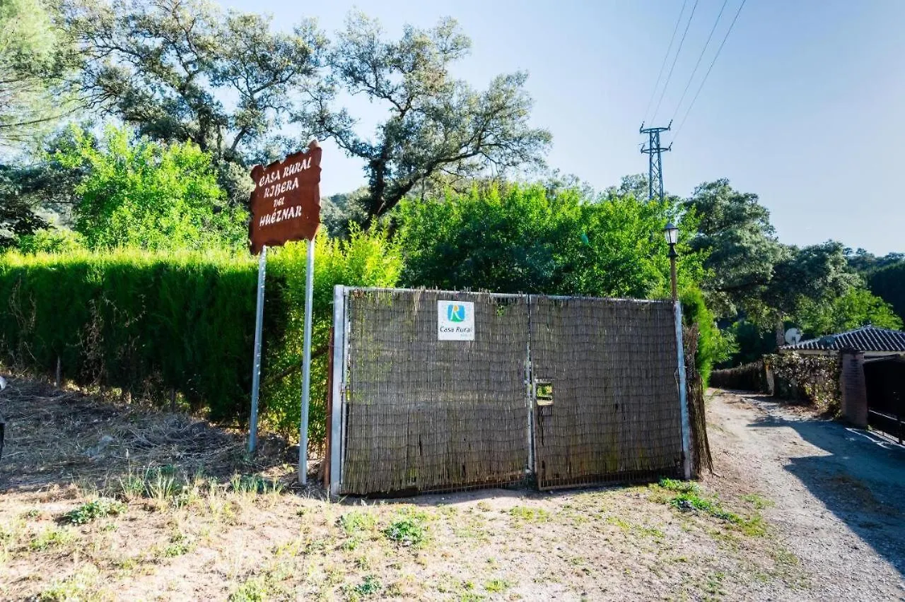 Casa Rural Ribera Del Hueznar コンスタンティナ 別荘